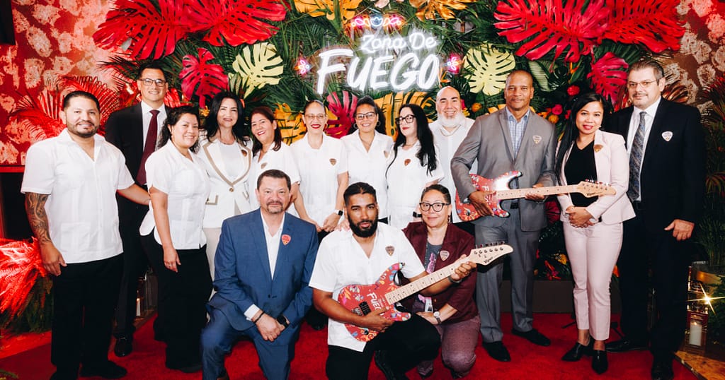 Juegos de mesa personalizados: de la experiencia latina bilingüe en Hard Rock a proyectos que combinan cultura, audio y tablero