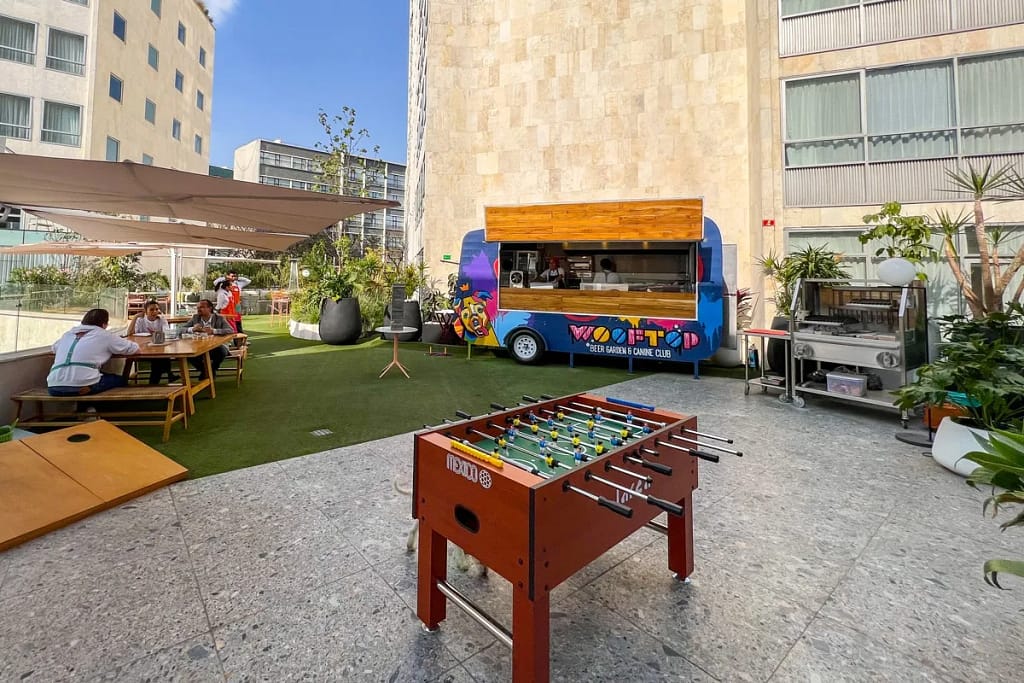 CDMX se llena de tableros: 5 lugares para comer, beber y jugar — y regalos K-pop para fanáticos